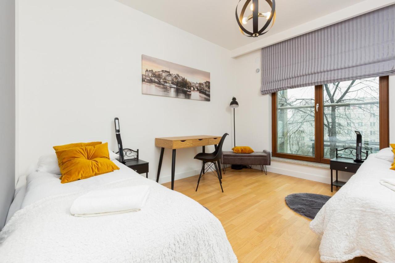 Park Arkadia Apartment With Parking Mokotow By Noclegi Renters 华沙 外观 照片