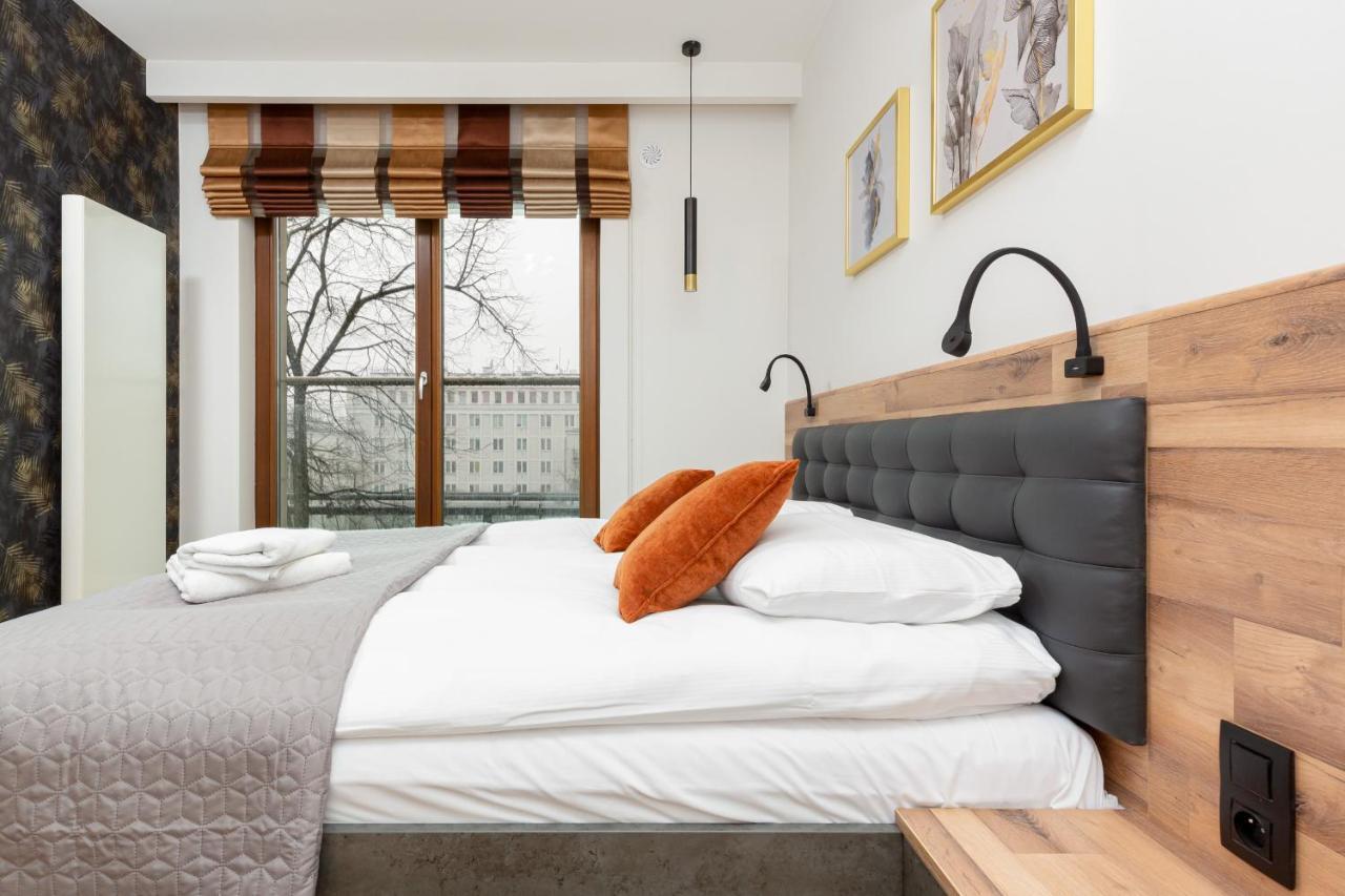 Park Arkadia Apartment With Parking Mokotow By Noclegi Renters 华沙 外观 照片