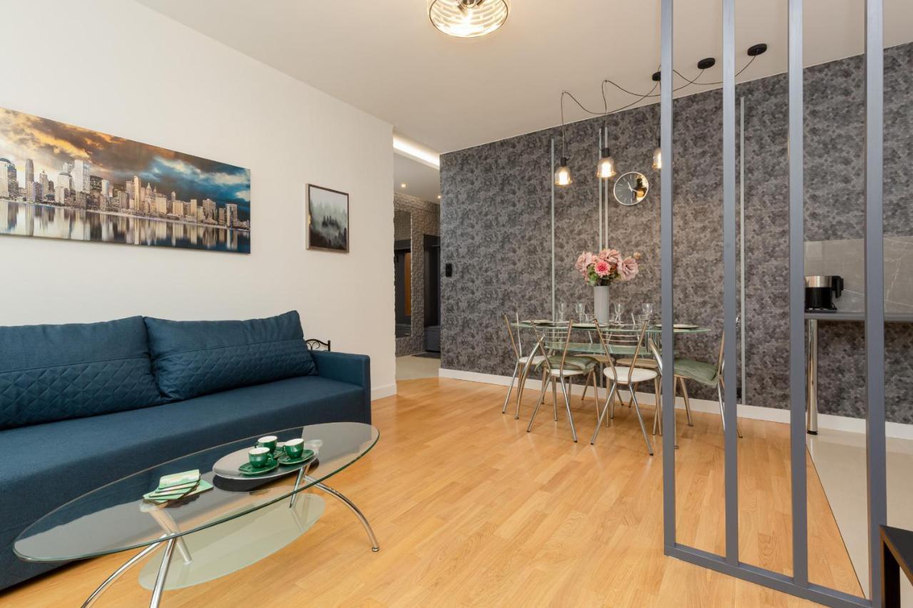 Park Arkadia Apartment With Parking Mokotow By Noclegi Renters 华沙 外观 照片